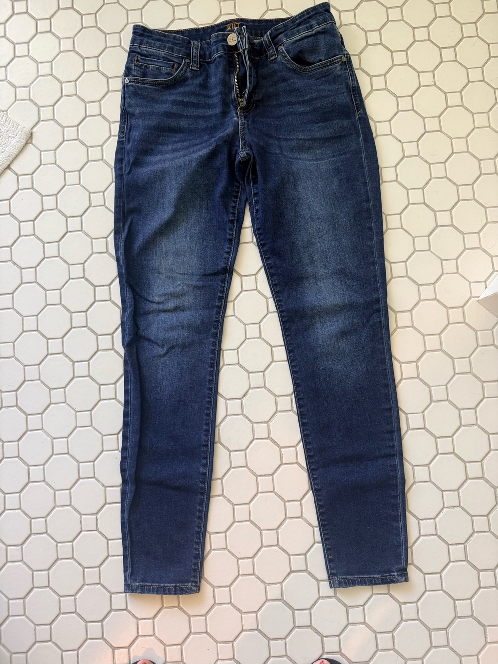 Kut from the Kloth Navy Blue Skinny Jeans